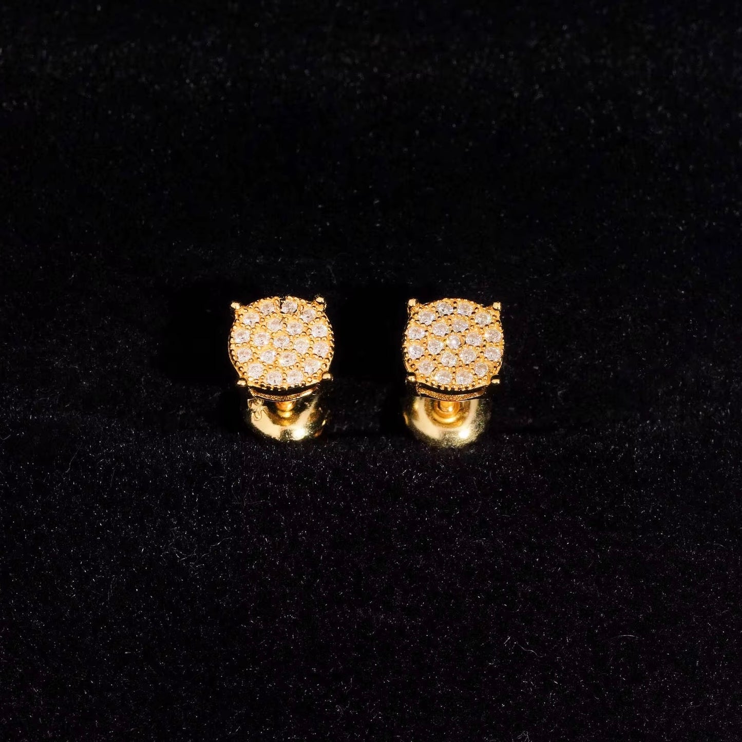 6.5mm Round Prong Studs | VVS