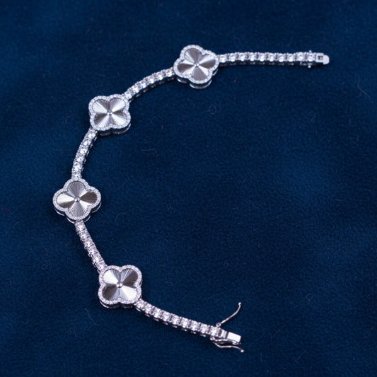 16mm Clover Bracelet | VVS