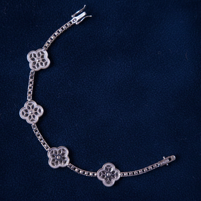 16mm Clover Bracelet | VVS