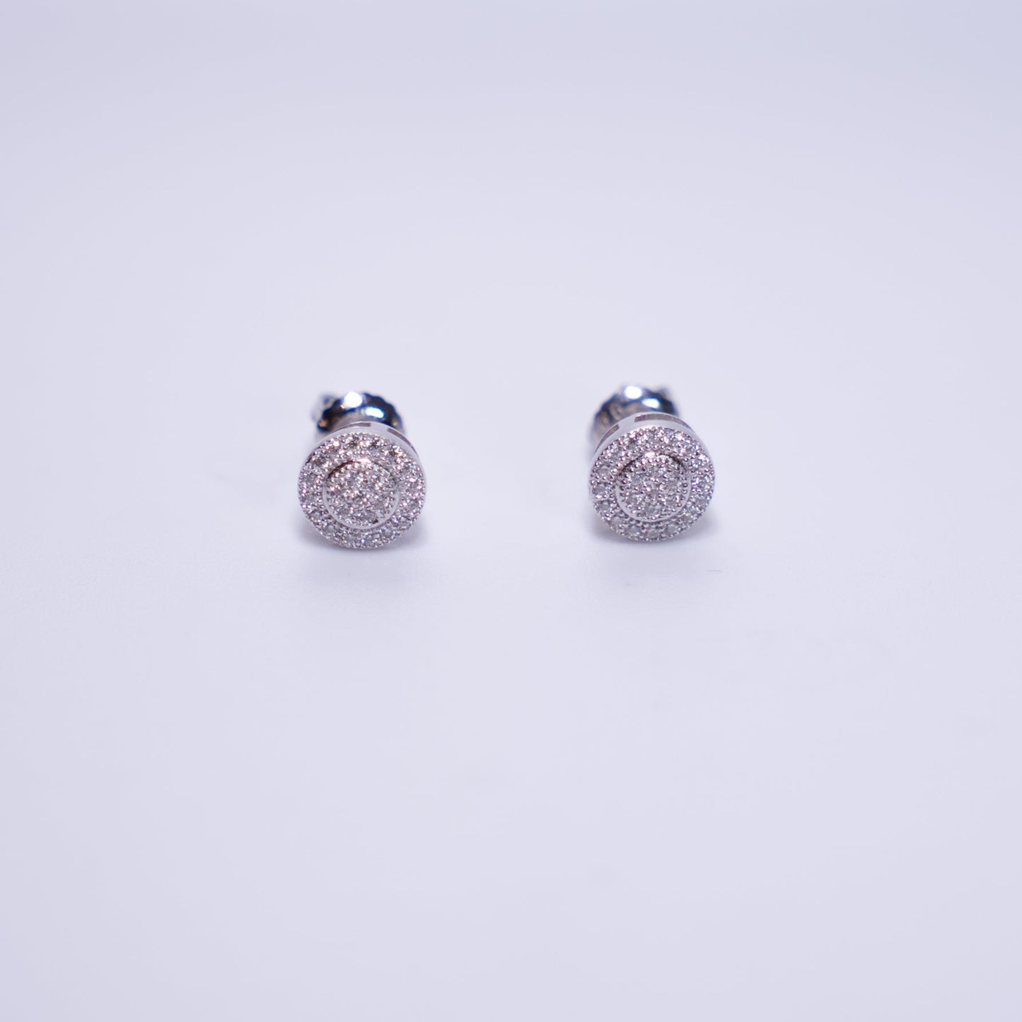 Round Stud Earrings | VVS