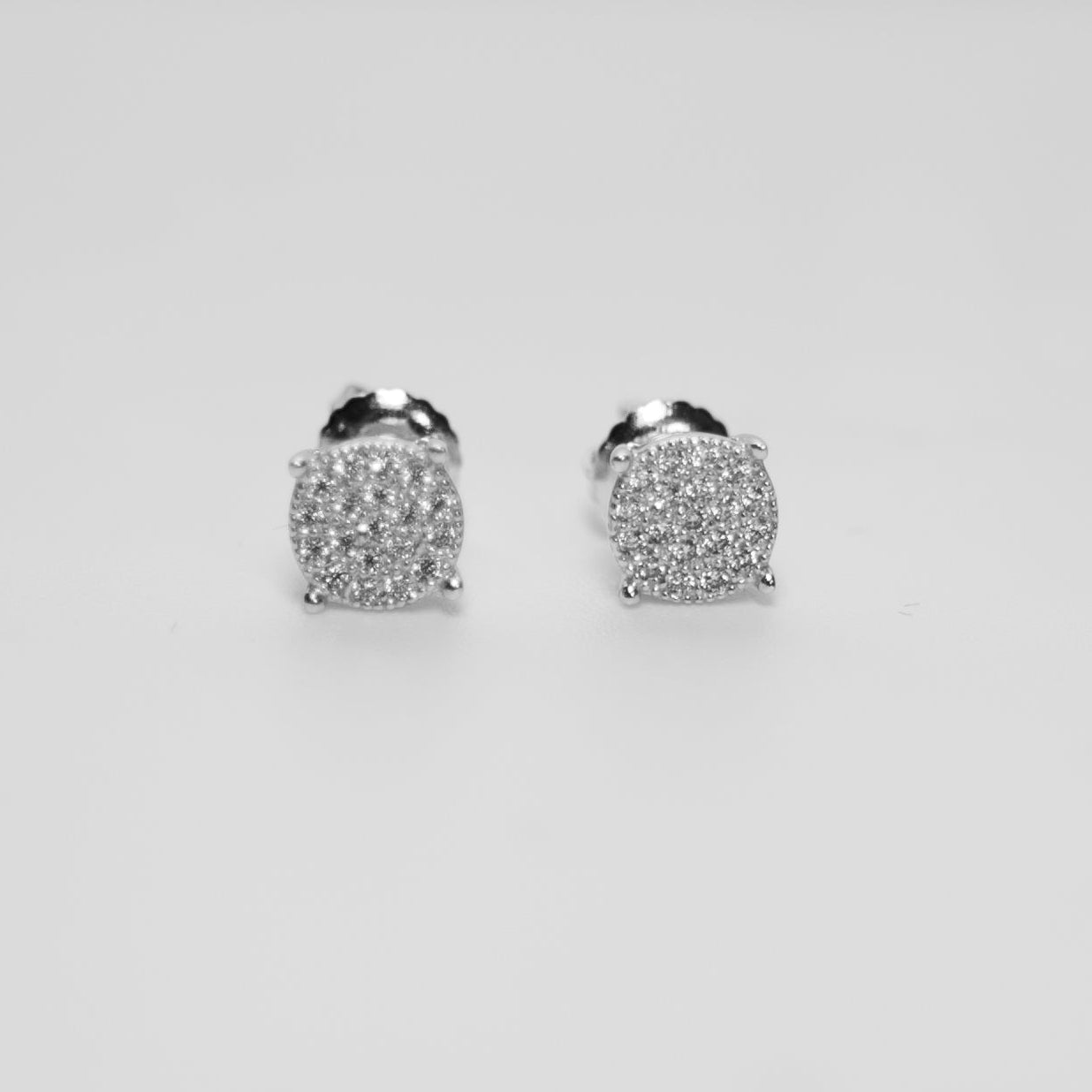 6.5mm Round Prong Studs | VVS