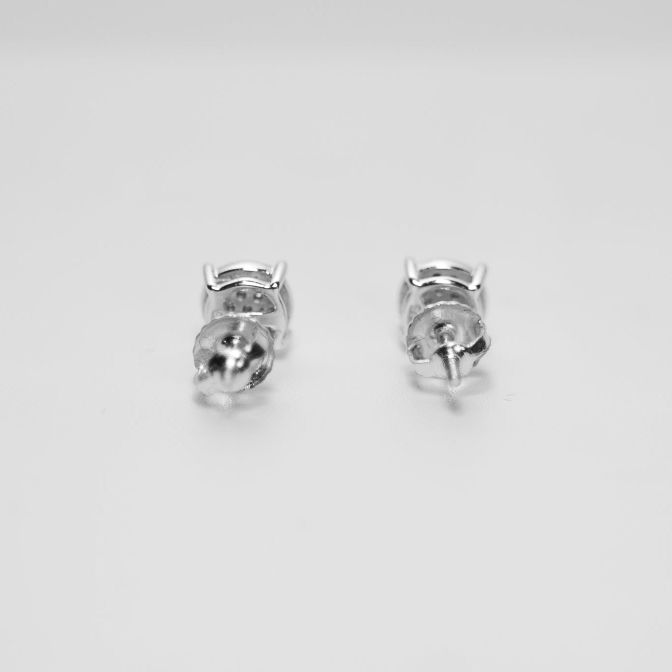 6.5mm Round Prong Studs | VVS