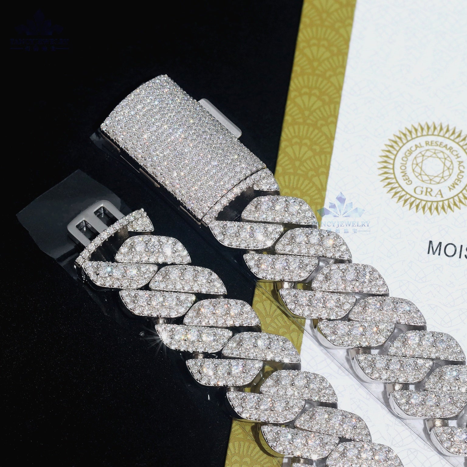 VVS Cuban Link Chain 18mm